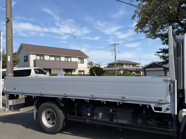 いすゞ エルフ 小型 平ボディ 2RG-NPR88YN(113505) 6枚目
