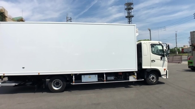 日野 レンジャー 中型 冷蔵冷凍バン 2KG-FD2ABG(34612) 27枚目
