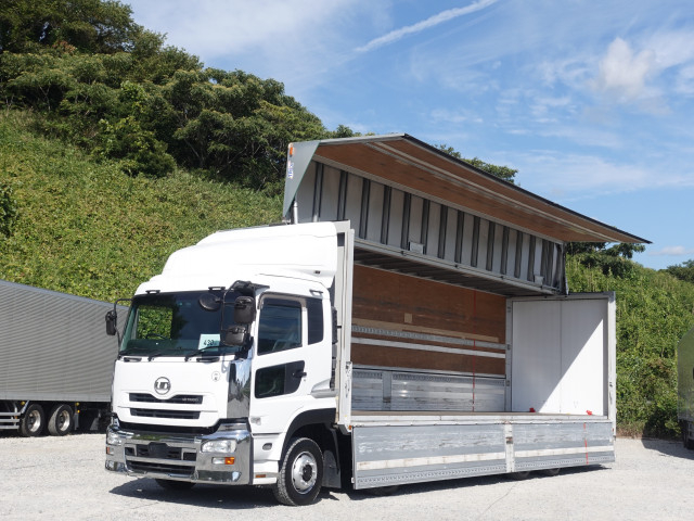 UDトラックス（日産） クオン 大型 ウィング QPG-CG5ZA(109447) 25枚目