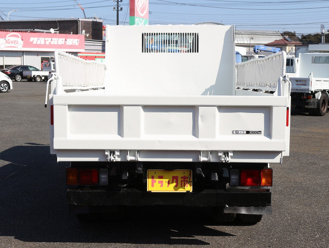 マツダ タイタン 小型 土砂ダンプ 2RG-LKR88AD(100780) 6枚目