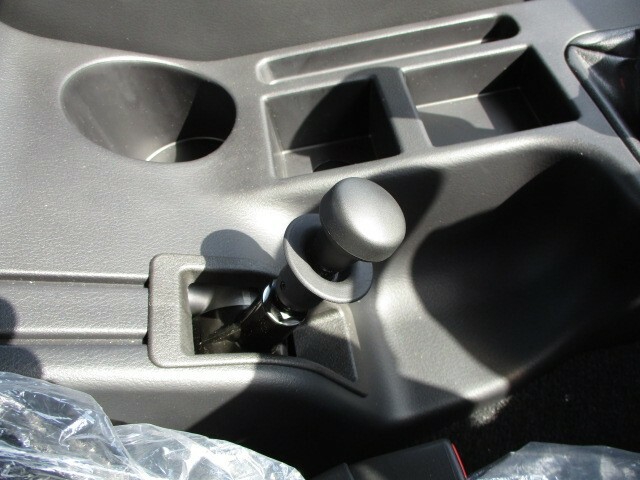 三菱ふそう ファイター 中型 平ボディ（クレーン付） 2KG-FK62FZ(7743) 29枚目