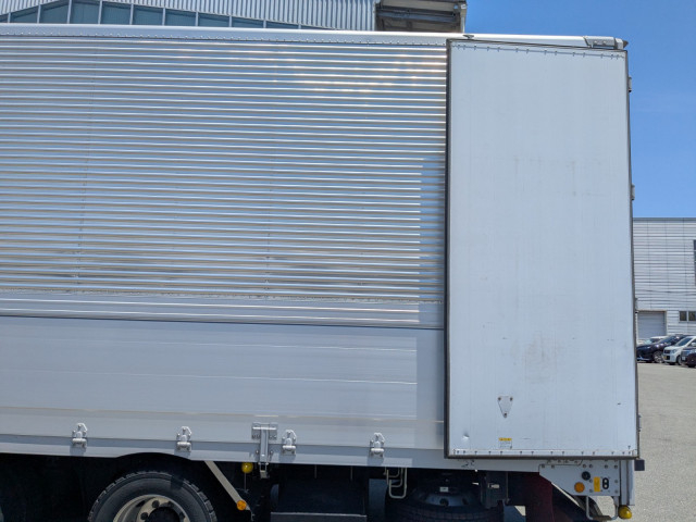 Nissan UD quon Large Wing body 2RG-CG5FA(107230) 9枚目