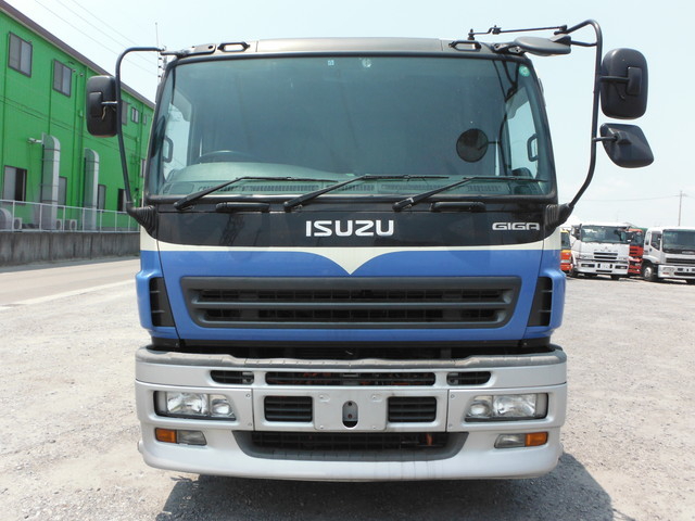 いすゞ ギガ 大型 トラクタ PJ-EXZ52J6(1101) 3枚目