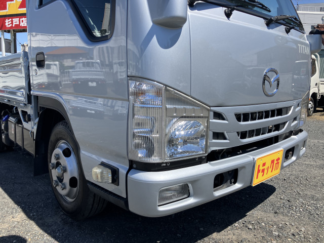 マツダ タイタン 小型 平ボディ 2RG-LHR88A(105413) 11枚目