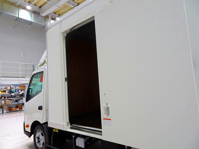 トヨタ トヨエース 小型 バン 2RG-XZU710(109720) 33枚目