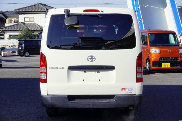 トヨタ 小型 Translation missing: ja.item.body_keijou_enum.body_keijou_light_van CBF-TRH200V(106624) 4枚目