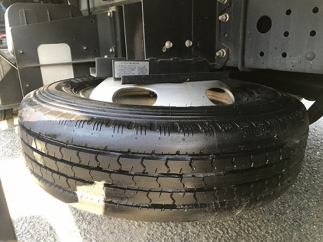 三菱ふそう キャンター 小型 バン TKG-FBA20(109411) 30枚目