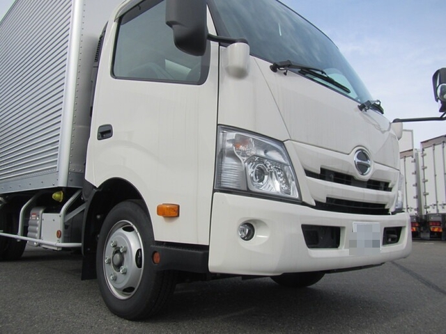 日野 デュトロ 小型 バン 2RG-XZU710M(8012) 8枚目