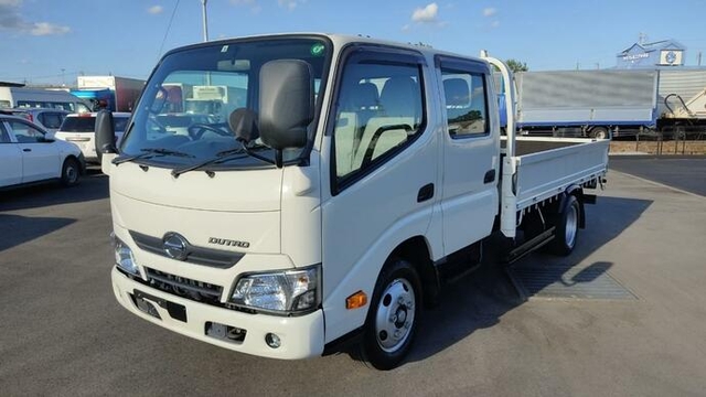 Hino dutro Small Double cab TKG-XZU665M(12370) 4枚目