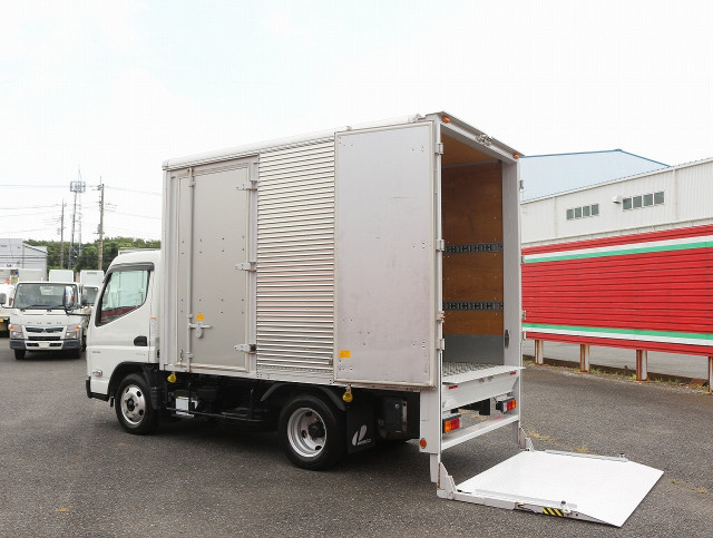 三菱ふそう キャンター 小型 バン 2RG-FEAV0(109346) 25枚目