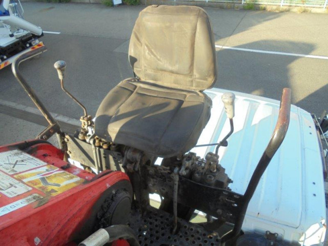 三菱ふそう ファイター 増トン 平ボディ（クレーン付） QDG-FQ62F(109483) 16枚目