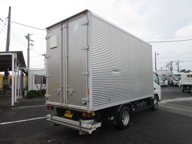 三菱ふそう キャンター 小型 バン TPG-FEA50(109755) 4枚目