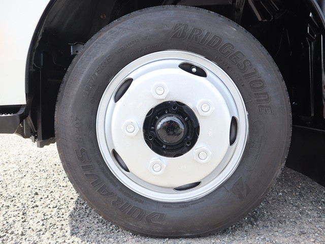 日野 デュトロ 小型 平ボディ 2RG-XZC605M(105324) 26枚目