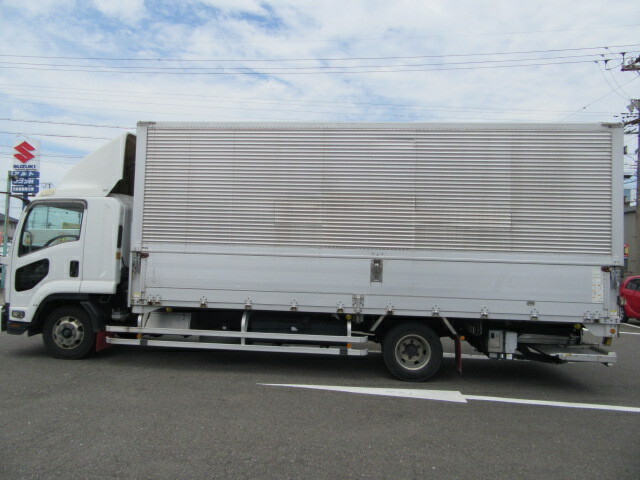 Isuzu forward Middle Wing body PDG-FRR34S2(10684) 6枚目