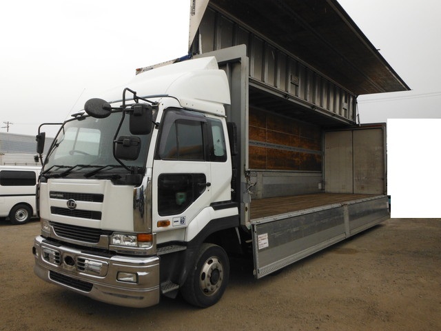 UDトラックス（日産） クオン 大型 ウィング KL-CG48L(2293) 5枚目