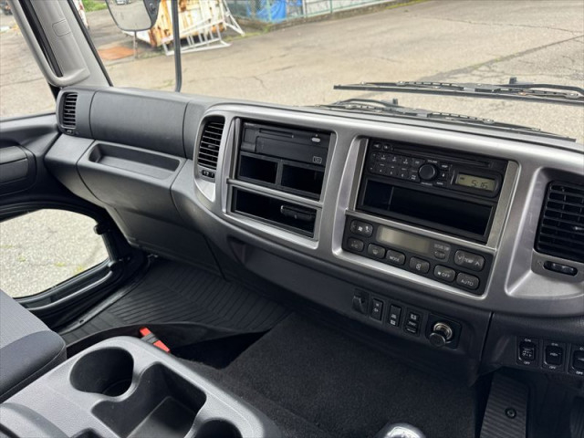 日野 レンジャー 中型 バン TKG-FD7JLAG(109601) 31枚目