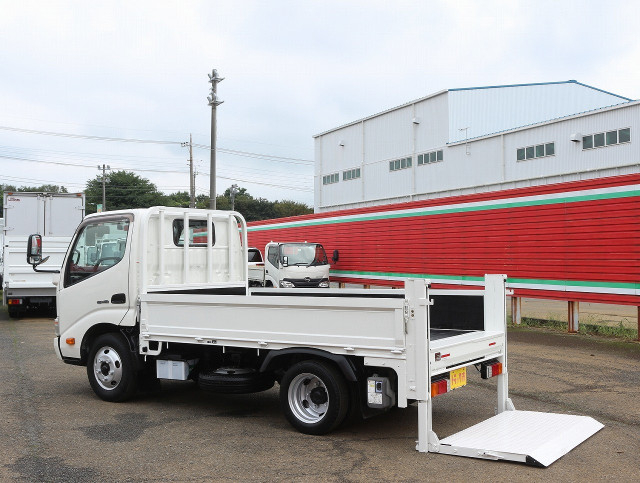 日野 デュトロ 小型 平ボディ TKG-XZC605M(112351) 16枚目