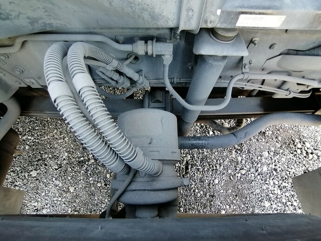 UDトラックス（日産） クオン 大型 トラクタ QKG-GK5XAB(5625) 51枚目