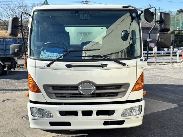 日野 レンジャー 中型 塵芥車（回転式） TKG-FD7JGAA(108200) 2枚目