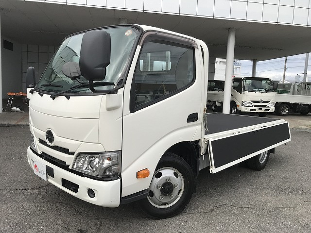 日野 デュトロ 小型 平ボディ 2RG-XZU605M(112626) 9枚目