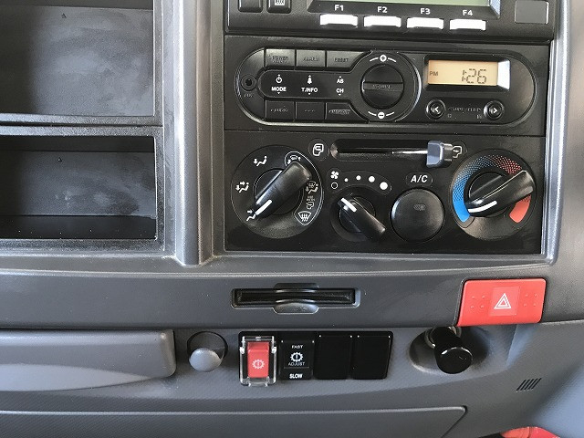 いすゞ エルフ 小型 冷蔵冷凍バン TKG-NMS85AN(110132) 32枚目