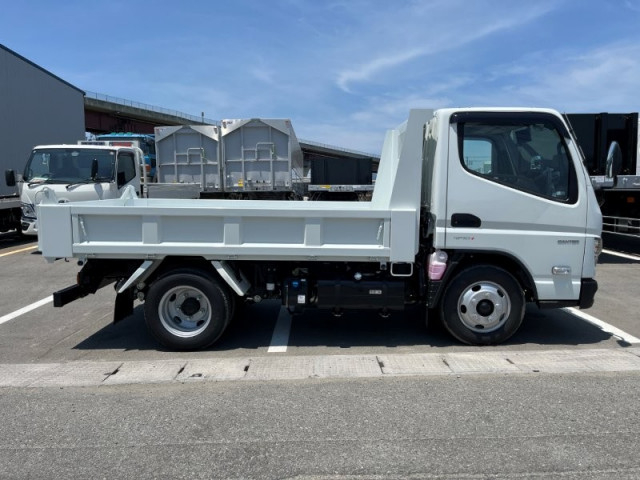 三菱ふそう キャンター 小型 土砂ダンプ 2RG-FBA60(108562) 5枚目
