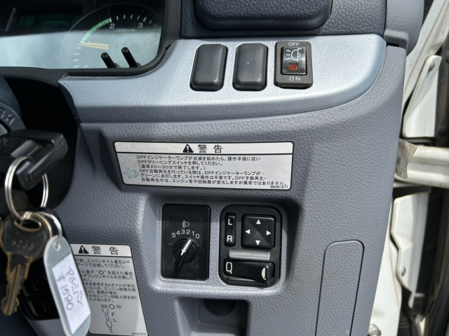 三菱ふそう キャンター 小型 バン TKG-FEA50(110979) 32枚目