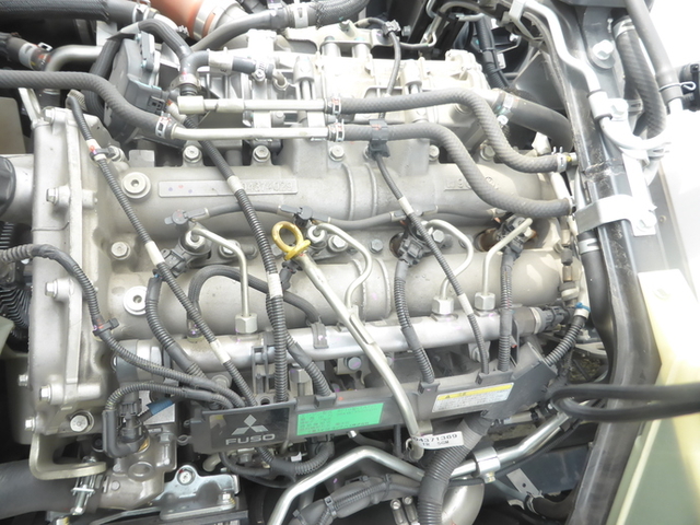 三菱ふそう キャンター 小型 冷蔵冷凍バン TKG-FBA20(2695) 31枚目
