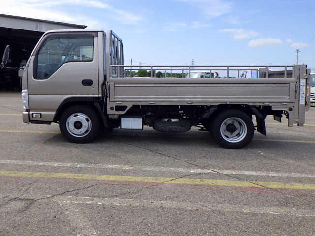いすゞ エルフ 小型 平ボディ TRG-NJR85A(111426) 4枚目
