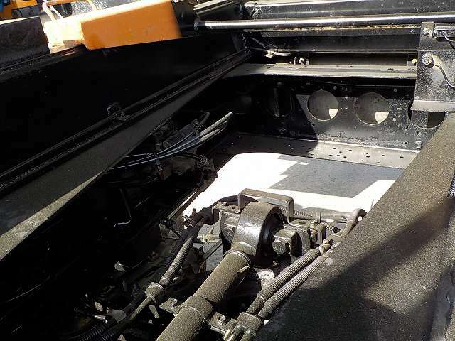 いすゞ ギガ 大型 土砂ダンプ QKG-CXZ77AT(10897) 28枚目
