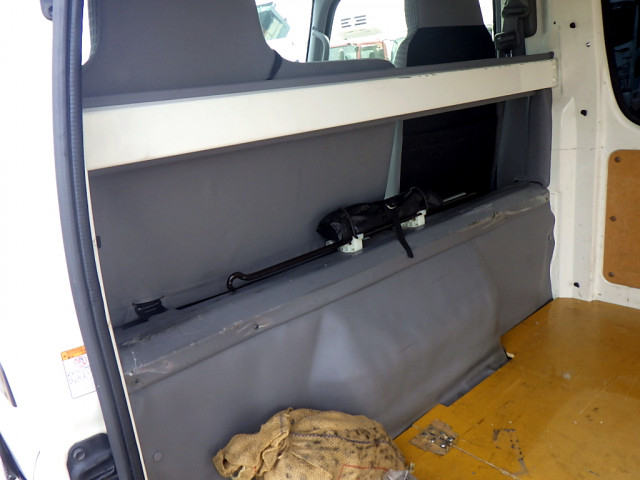 トヨタ トヨエース 小型 バン LDF-KDY241V(64185) 31枚目