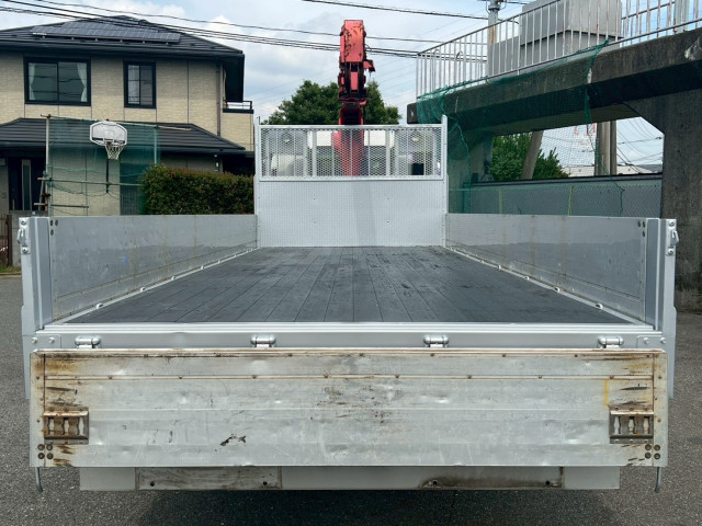いすゞ フォワード 増トン 平ボディ（クレーン付） LPG-FTR90S2(109659) 9枚目