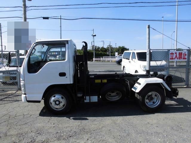 いすゞ エルフ 小型 コンテナ専用車 BDG-NKR85AN(35286) 4枚目