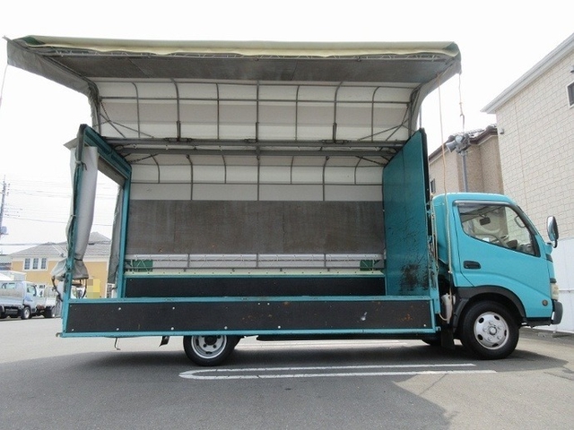 トヨタ トヨエース 小型 幌車（ウィング式） PB-XZU411(6652) 9枚目