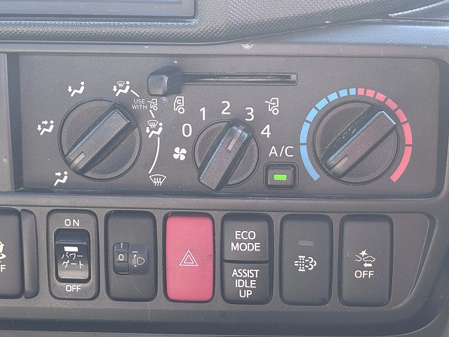 トヨタ トヨエース 小型 平ボディ TKG-XZC605(113130) 36枚目