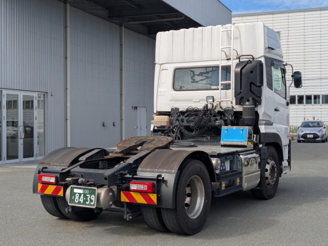 UDトラックス（日産） クオン 大型 トラクタ 2RG-GK5DAB(113484) 4枚目