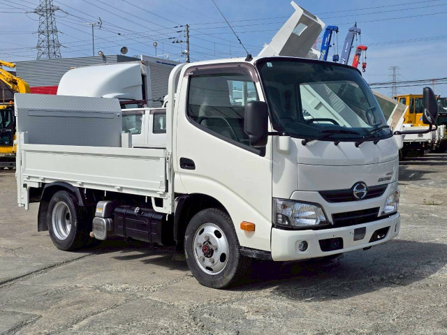 日野 デュトロ 小型 平ボディ TKG-XZU675M(105795) 3枚目