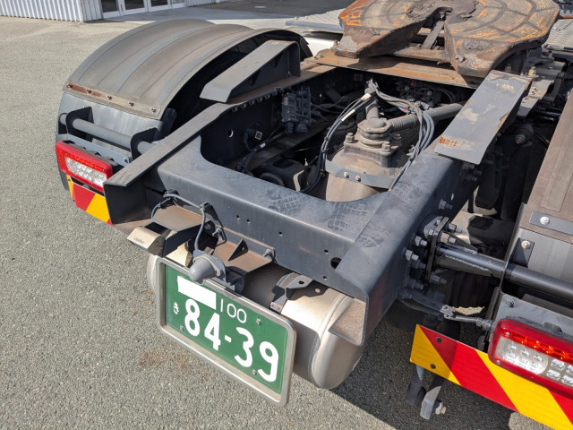 UDトラックス（日産） クオン 大型 トラクタ 2RG-GK5DAB(113484) 13枚目