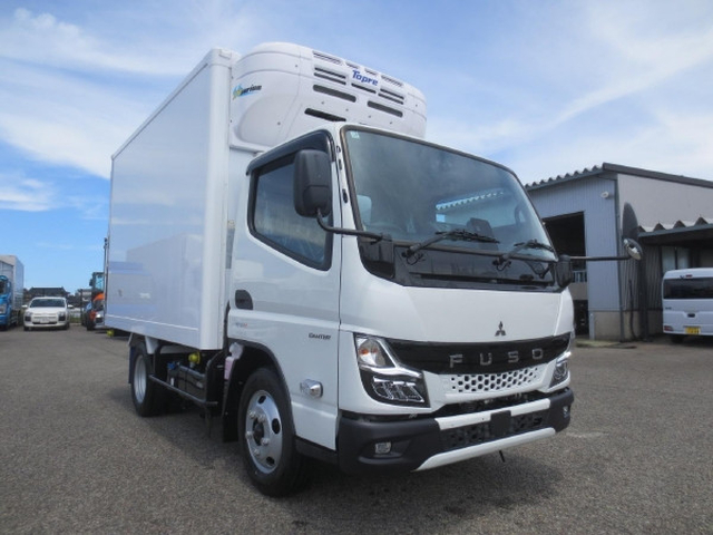 三菱ふそう キャンター 小型 冷蔵冷凍バン 2RG-FBAV0(107639) 2枚目