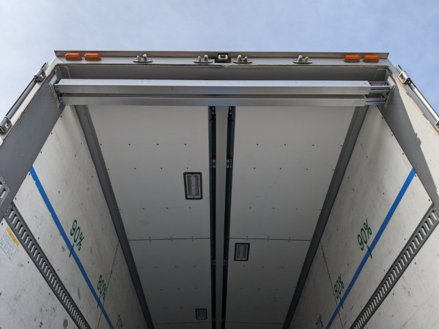 日野 プロフィア 大型 ウィング 2DG-FW1AHG(105669) 10枚目