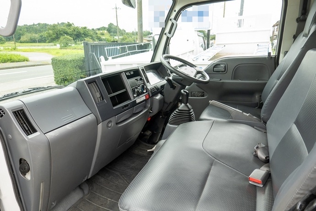 いすゞ エルフ 小型 Wキャブ TKG-NJR85A(9919) 19枚目