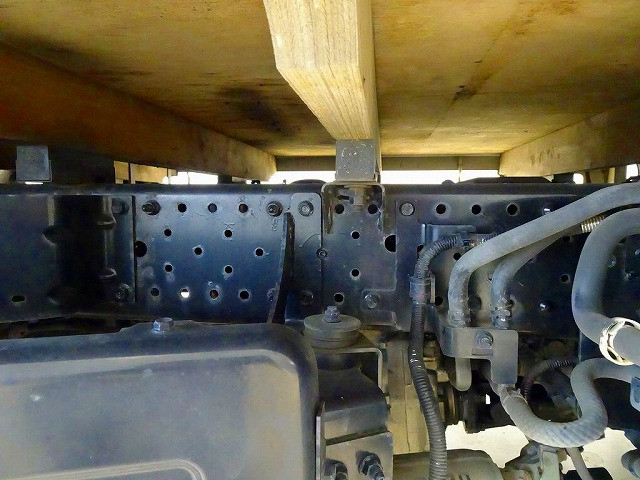 いすゞ エルフ 小型 平ボディ 2RG-NKS88A(109699) 37枚目