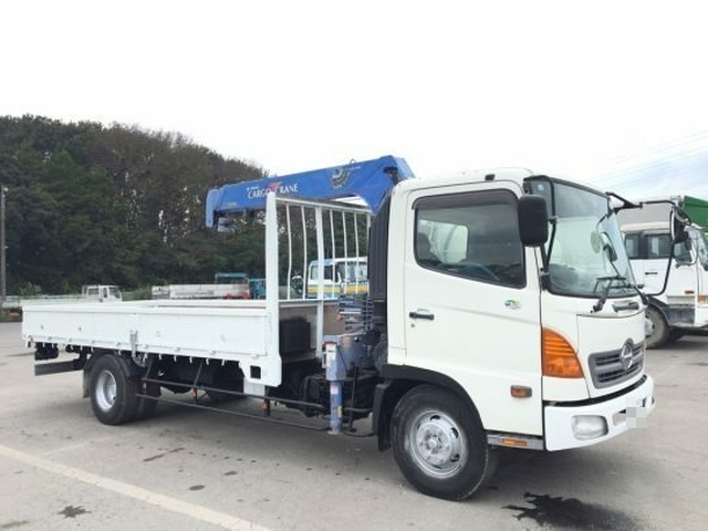 日野 レンジャー 中型 平ボディ（クレーン付） ADG-FC6JKWA(7950) 1枚目