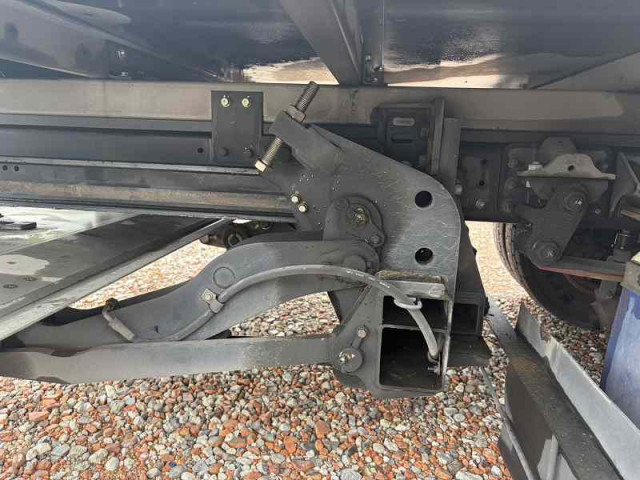 三菱ふそう キャンター 小型 冷蔵冷凍バン TSG-FEB73(111716) 27枚目