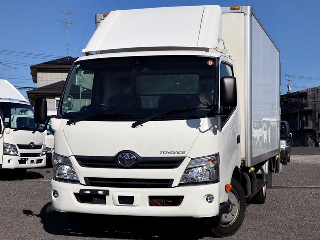 トヨタ トヨエース 小型 バン TKG-XZU710(110093) 1枚目
