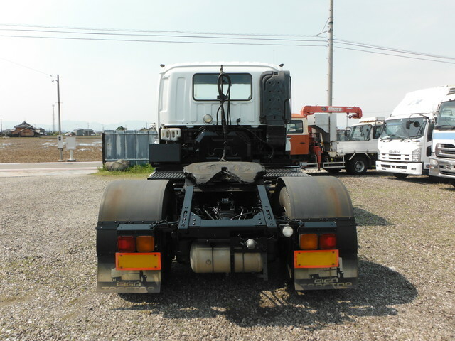 いすゞ ギガ 大型 トラクタ PJ-EXD52D6(7879) 4枚目