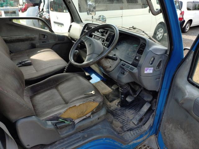 三菱ふそう キャンター 小型 平ボディ KC-FE507B(111765) 10枚目