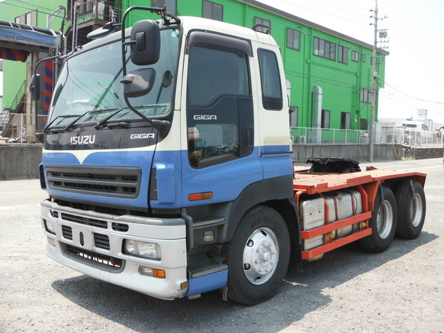いすゞ ギガ 大型 トラクタ PJ-EXZ52J6(1101) 2枚目