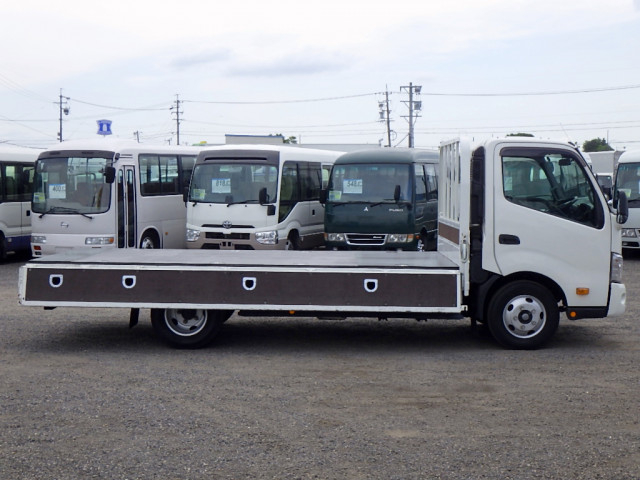 日野 デュトロ 小型 平ボディ 2RG-XZC710M(110073) 9枚目