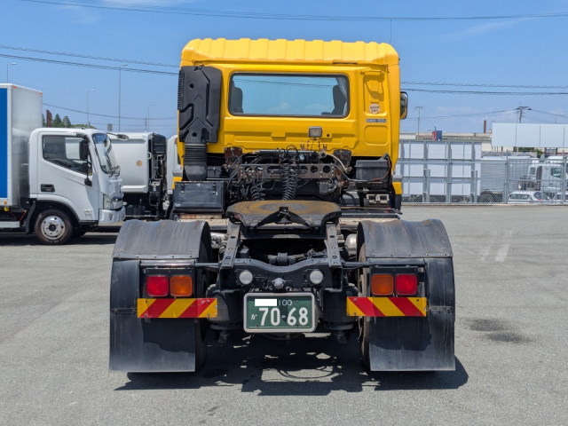 UDトラックス（日産） クオン 大型 トラクタ QPG-GK5XAB(109126) 7枚目